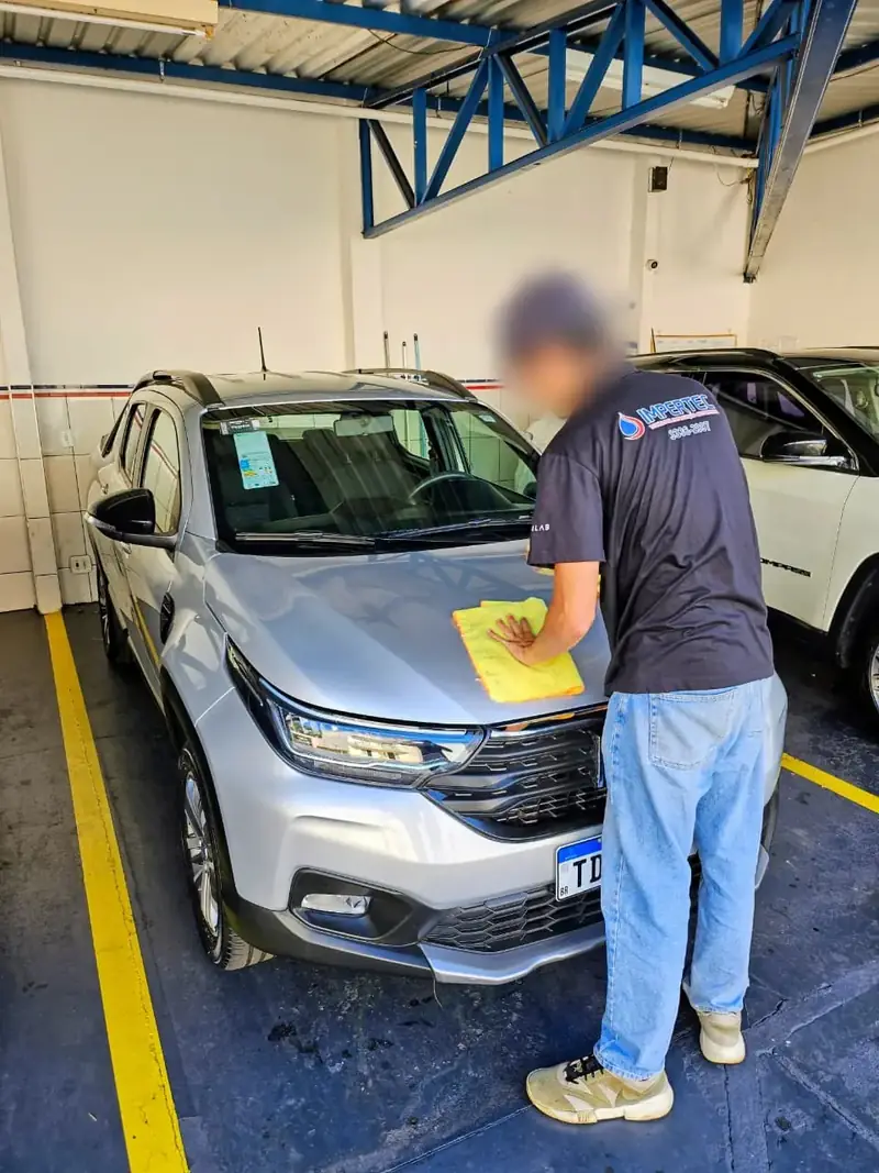 Lavagem técnica automotiva realizada pela Impertec em Uberaba